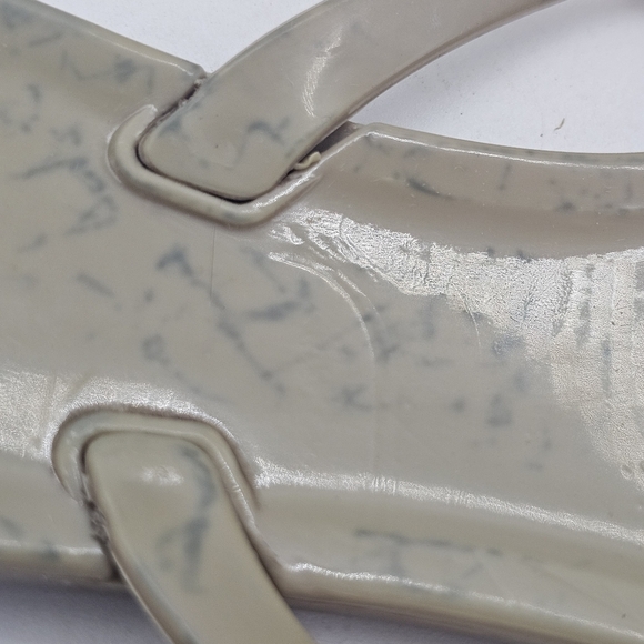 Valentino Garavani Rockstud PVC Jelly Thong Sandal Size 41 (US 10.5–11) - Picture 11 of 11